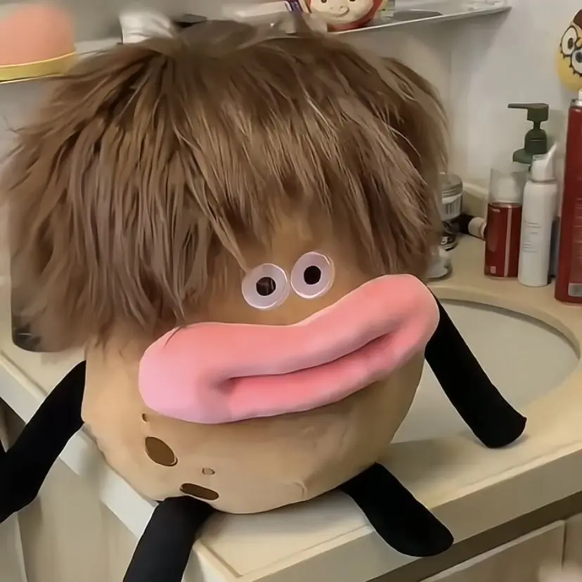 Милые трюки с жареными волосами и картофелем уродливая милая кукла креативная