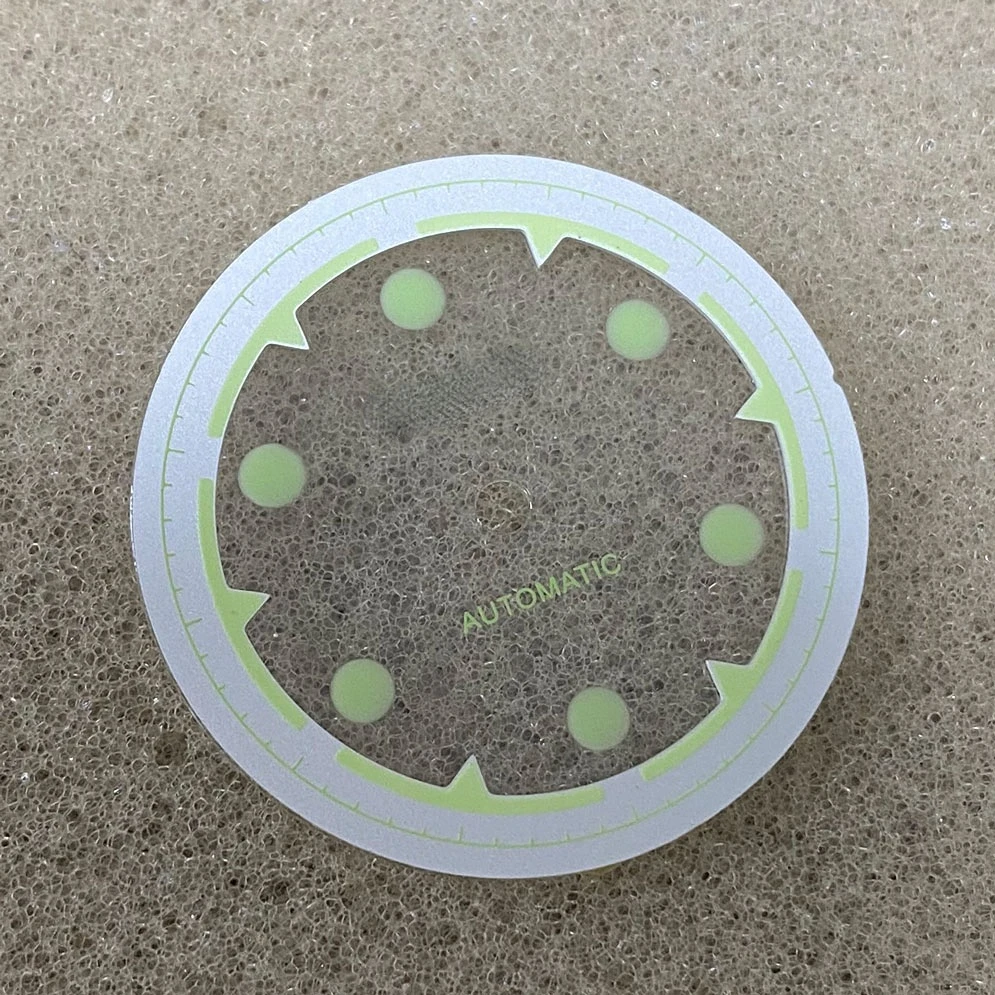 S Retrofitting SKX Rubber Faced Transparent Dial with Green Glow 28.5mm Watch Dial Is Suitable for Installing NH35 36 Movement