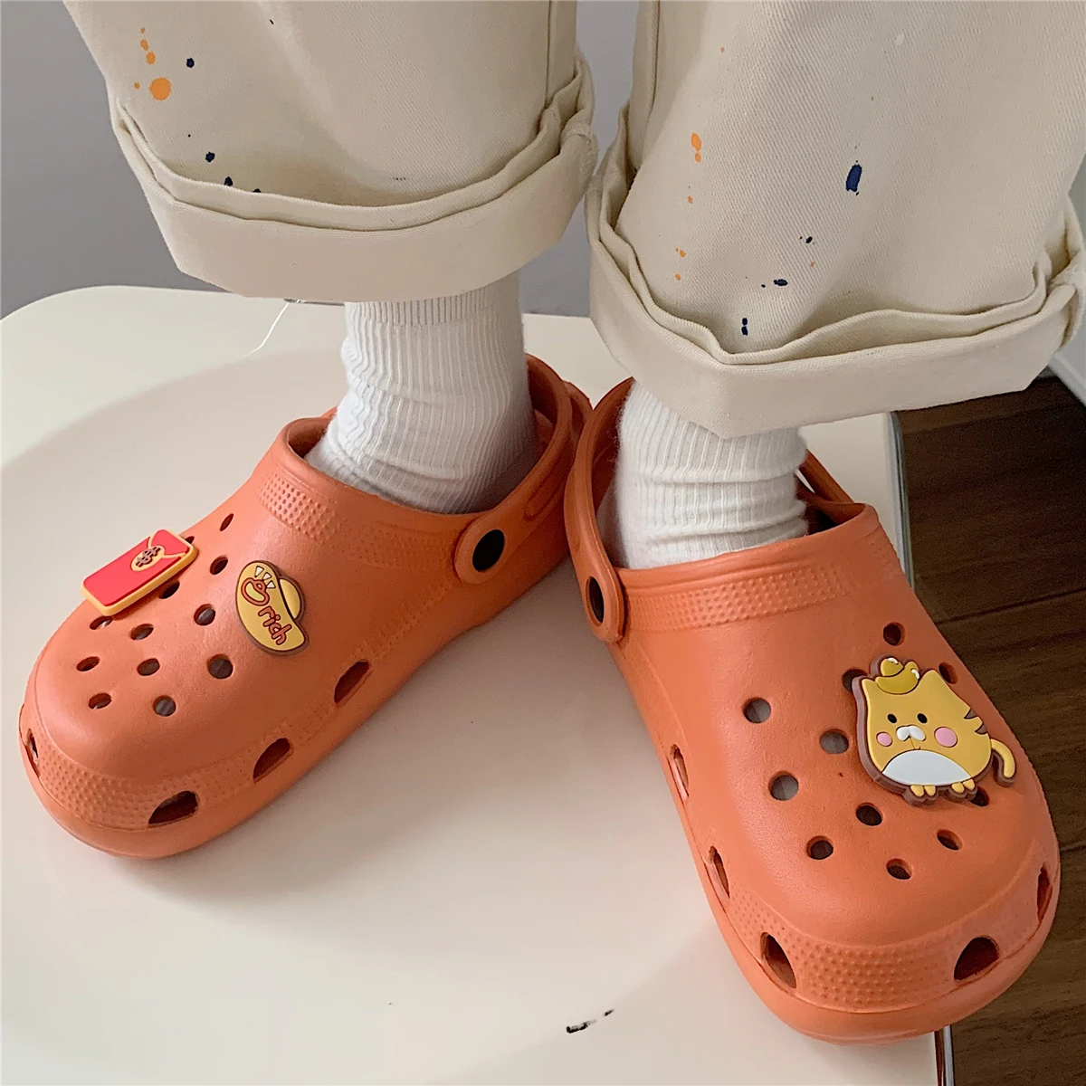 

DOG Cute Cartoon Clogs For Women Summer Fashion Sandals Casual Garden Clogs Waterproof Shoes Nursing Women House Slippers