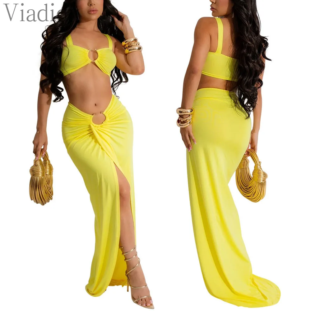 Женский сексуальный однотонный топ на тонких бретельках и нерегулярная юбка с