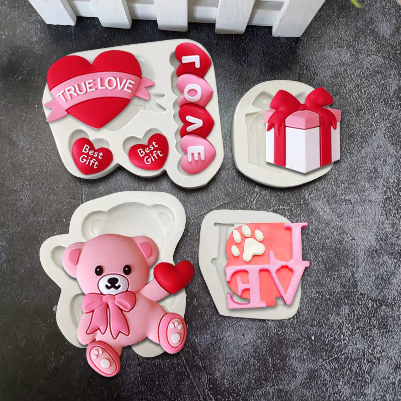 

Love Heart-shaped Valentine's Day Silicone Mold Chocolate Fudge Tool Dessert Pastry Cake DIY Decoration Baking Supplies