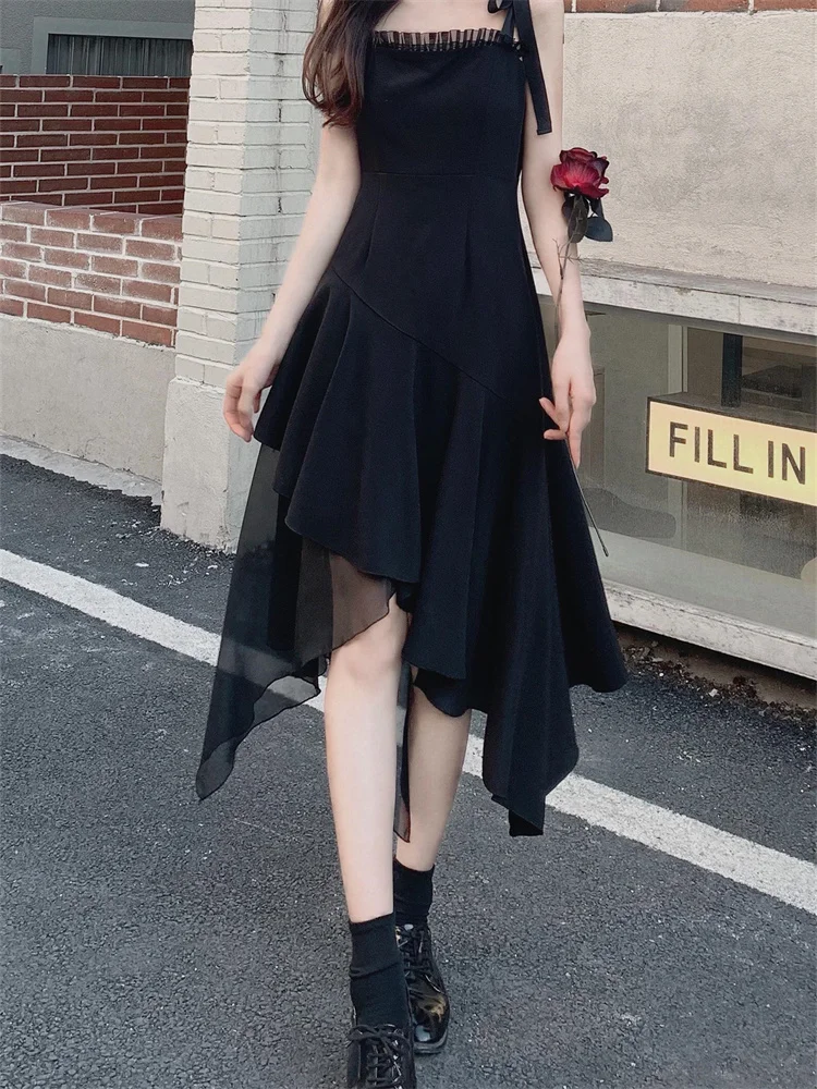 

Retro Irregular Black Dress Square Collar Waist Thin Elegant Temperament Bubble Short-sleeved Dress Female 2022 Summer New Dress