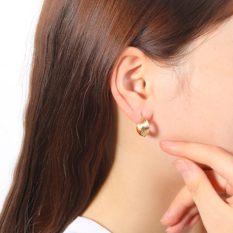 

New Simple Style Stud Earrings Geometric Shape Round Ear Loop For Woman Girl Best Friend Jewelry Birthday Holiday Gift