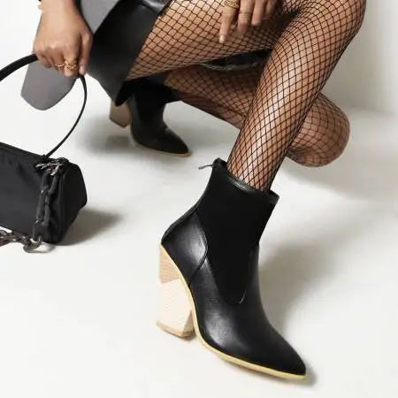 

Женские ботинки с острым носком, на толстом каблуке