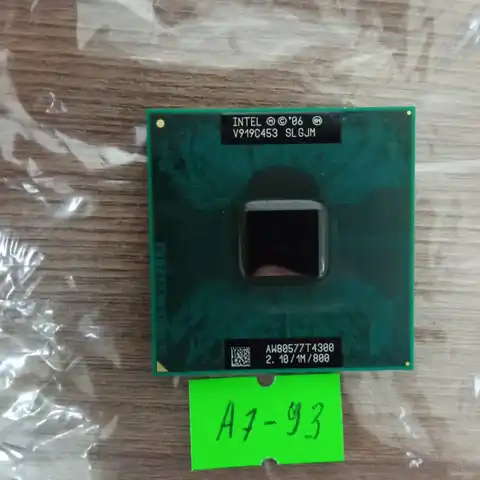 Двухъядерный процессор Intel Pentium T4300 2,10 GHz PGA478 slgjm aw80577t4300 