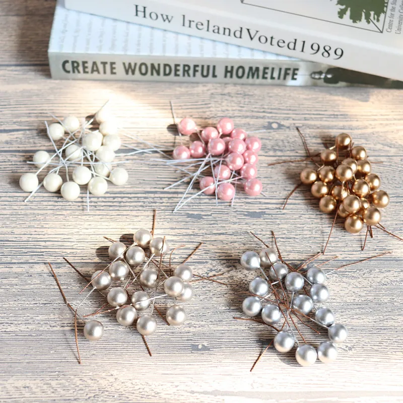

12mm Christmas Decoration Artificial Berry Fruit Gold Stems Mini Fake Berries Flowers Pearl Beads for DIY Party Craft New 2023