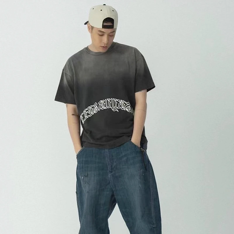 

Винтажная Футболка Askyurself с принтом татуировок, хлопковая свободная футболка с коротким рукавом для мужчин и женщин, с санскритом и алфавито...