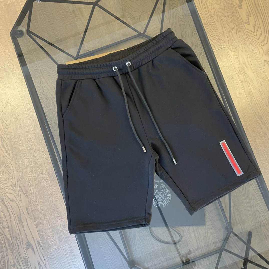 

Мужские шорты, Новинка лета 2022, повседневные пятиконечные штаны в красную полоску с тисненым логотипом, хлопковые уличные шорты высокого ка...