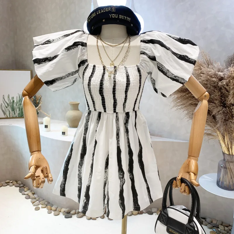 

Niche Design New Women's Clothing 2022 Summer Bubble Sleeves Off Shoulder High Waist Jumpsuit Shorts