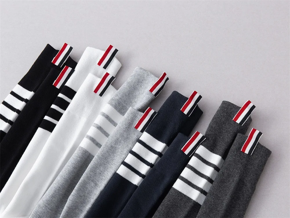 Japanese style JK sweet cute Fashion Middle High Tube Calf Girl socks women long multicolor striped cotton socks Pile socks