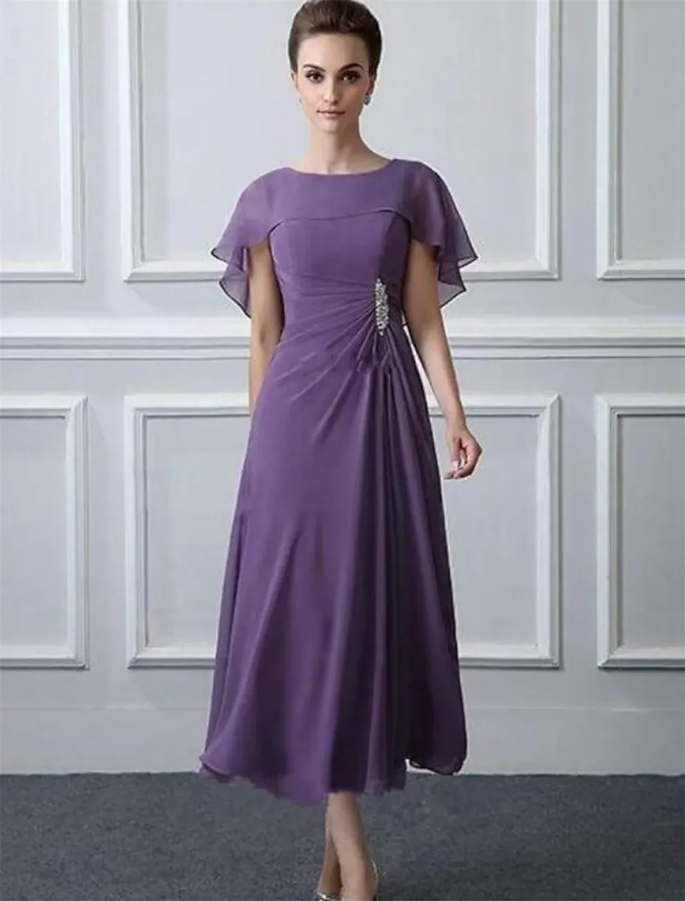 

A-Line Mother of the Bride Dress Plus Size Bateau Neck Tea Length Chiffon Short Sleeve with Ruffles Crystal Brooch Ruching 2022