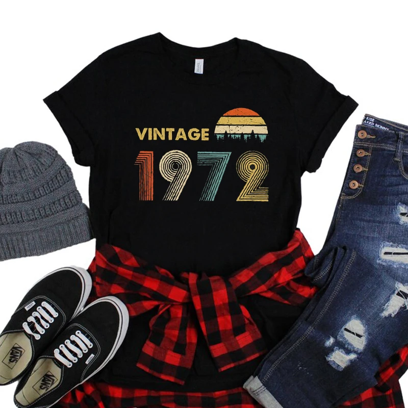 

Vintage 1972 Women T Shirt 50th Birthday Gift Idea for 50 Years Old Dad Grandpa Mom Grandma Unisex 70s Retro Classic Tshirt
