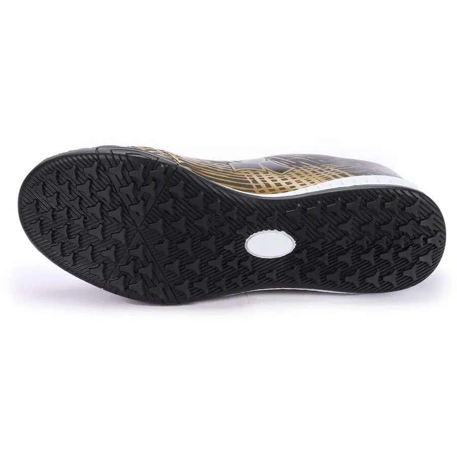 

Football Boots Ayakland