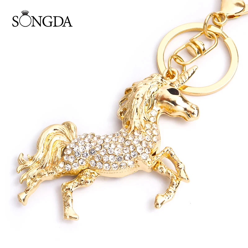 

Dreamy Unicorns Pendant Keychains Cute Animals Rhinestone Alloy Keyring Luxury For Women Backpack Bags Accessories Jewelry Gifts