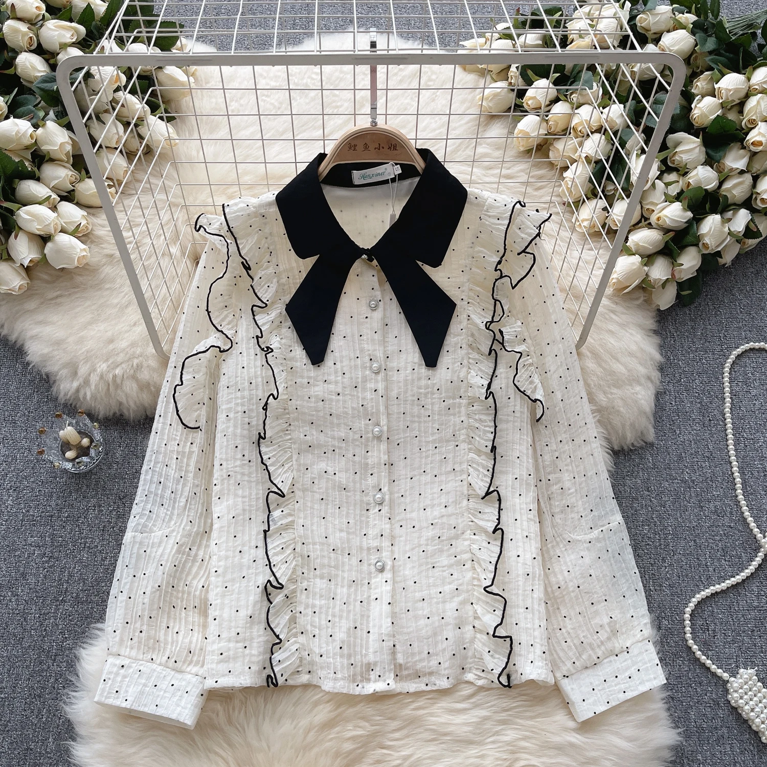 

Волнистая рубашка в горошек, осенняя женская новая милая облегающая универсальная рубашка с длинным рукавом и ушками под дерево, модная женская шифоновая рубашка