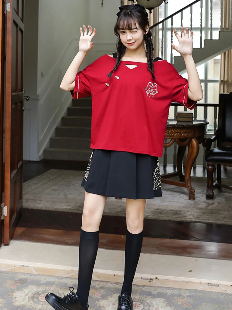 

Women Skirt Sets 2022 Summer Two Piece Sets Womens Outifits Clothes Short Sleeve Cotton T-shirt and Hight Waist Pleated Skirts