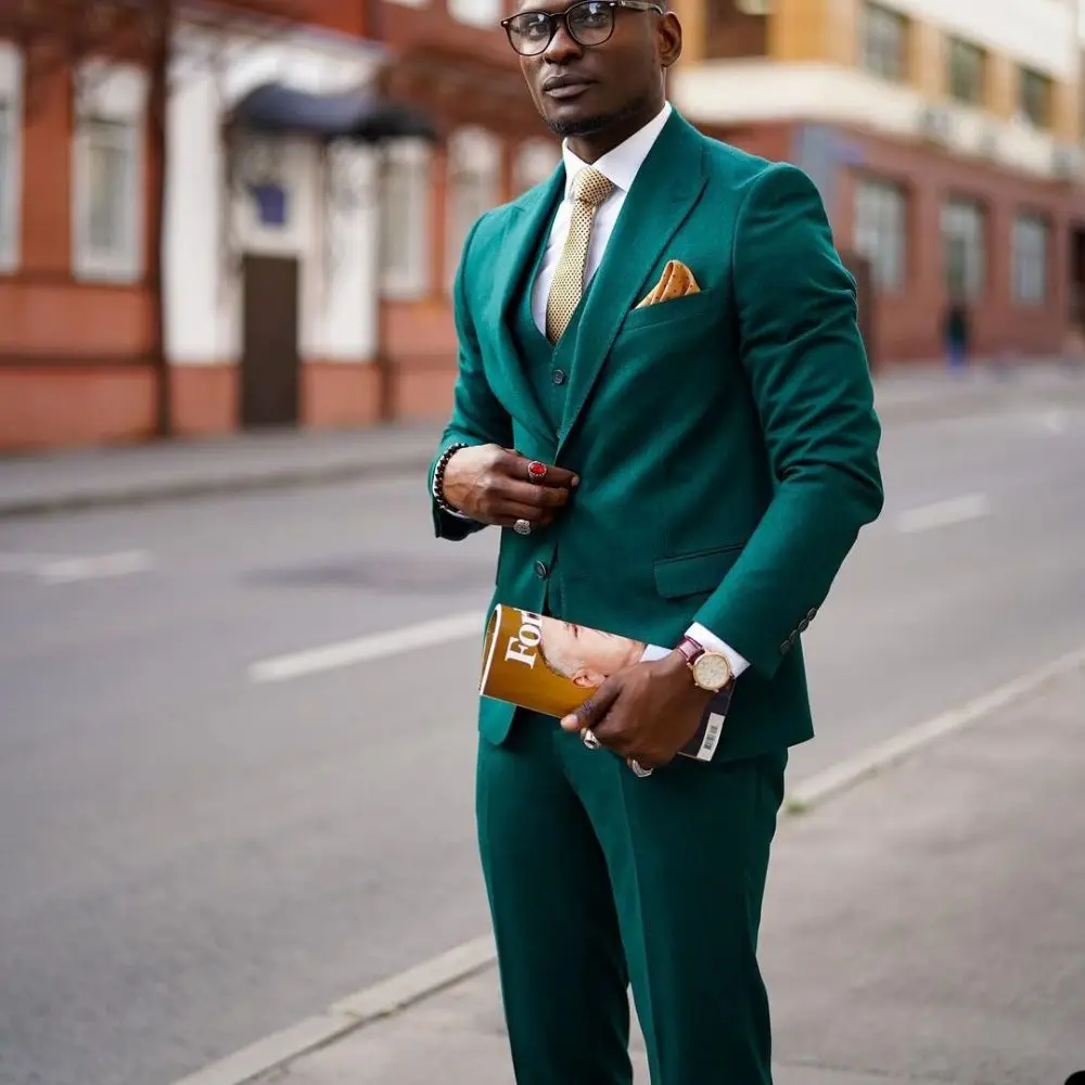 

Classic Woolen Green Mens Pants Suit 3 Pieces Soild Color Groom Tuxedos Peaked Lapel Prom Party Blazer (Jacket+Vest+Pants)