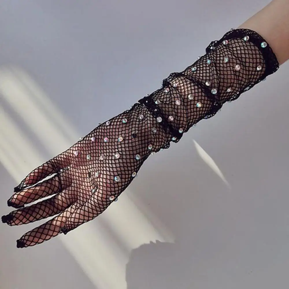 

1 pair Hollow Fishing Net Punk Hiphop Women's Gloves With Colored Flash Diamonds Bungee Stage Performance Elastic Mesh Gloves