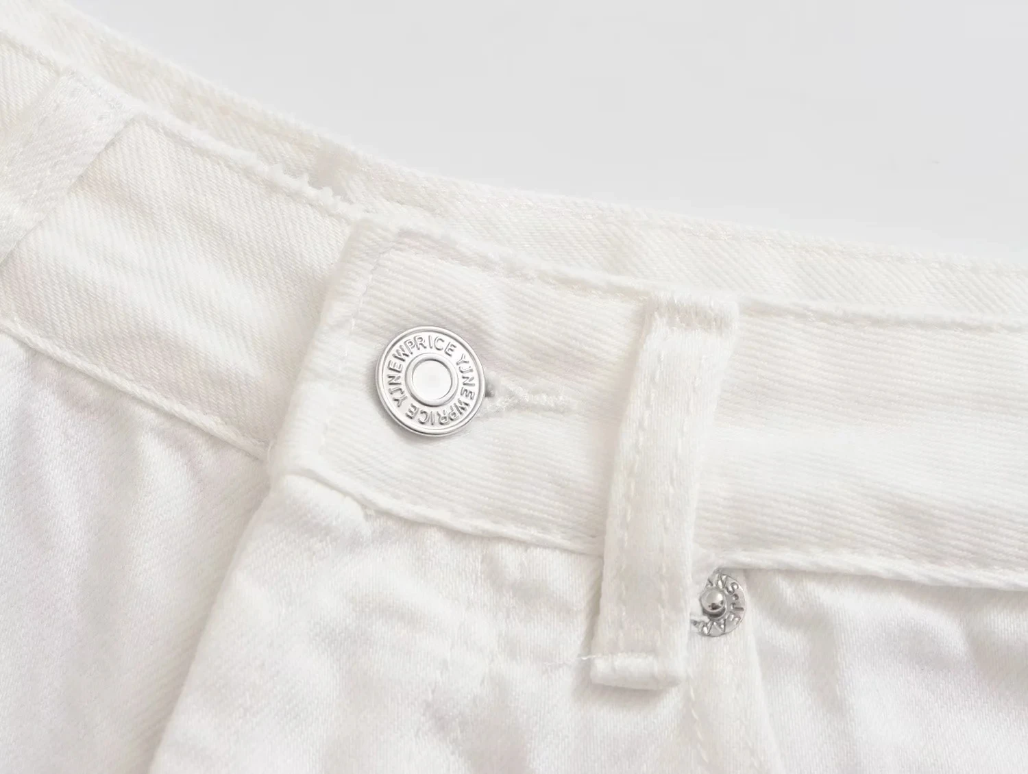 Dave&Di High Waist Ripped Pure White Loose Bermuda Women American Vintage Retro Mom Denim Shorts