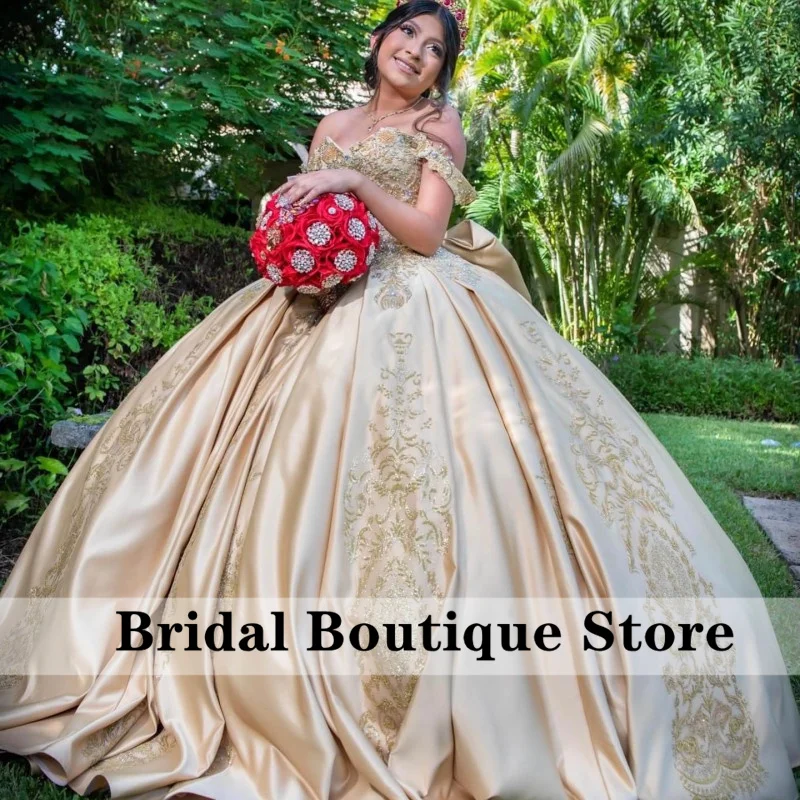 

Champagne Princess Quinceanera Dresses Satin Off Shoulder Lace Appliques Crystal Beads Pearls Sweet 16 Dress Vestido De 15 Años