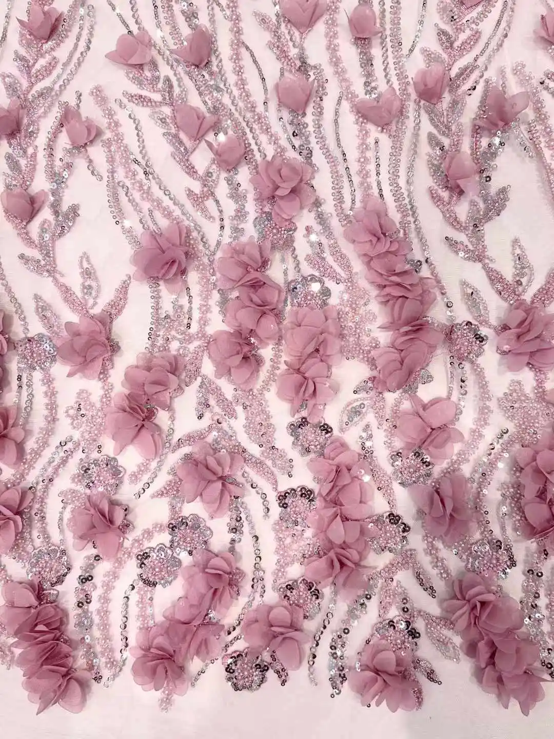 Новейшая французская кружевная ткань с 3D цветами и блестками 2024