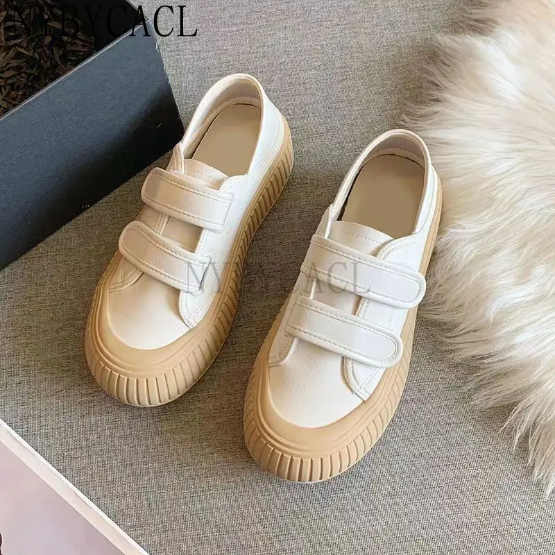 Women Vulcanize Shoes Autumn New Fashion Casual Color Matching Thick Sole Shoes Lace Up Sneakers Ladies Flats New 2022