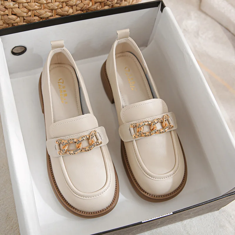 

Женские кожаные туфли, элегантные лоферы в британском стиле, повседневная обувь на плоской подошве, одежда для офиса и прогулок, весна 2023