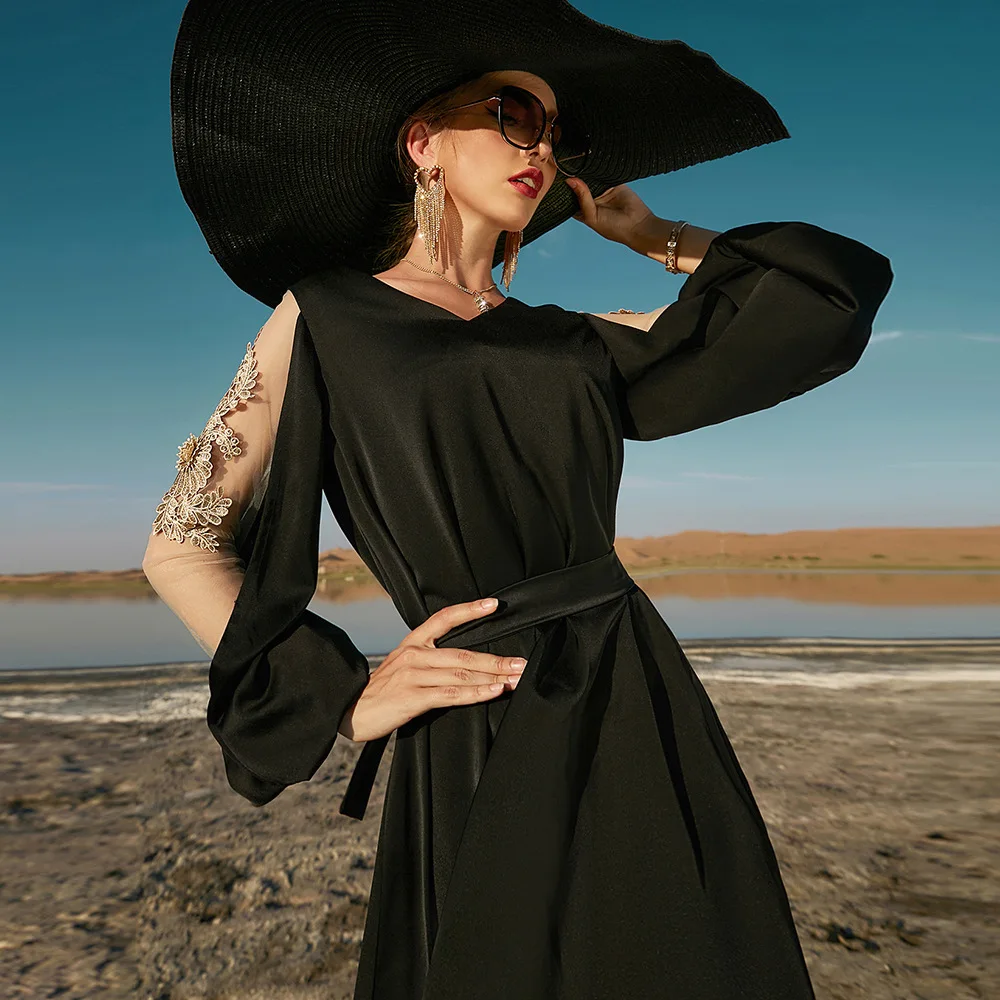 Ramadan Diamond Morocco Abaya Kaftan Muslim Dress Women Maxi Loose Satin Puff Sleeve Hollow Embroidery Dubai Arabic Party Caftan