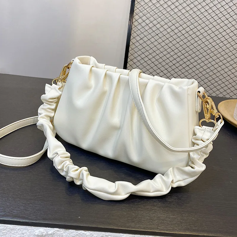 

New Trend Pleated Cloud Bag Fashion Texture Messenger Bag Female Niche Joker Online Celebrity Female Bag