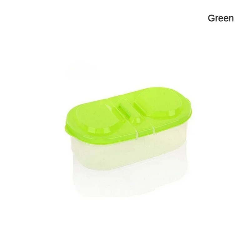 

Пластиковый контейнер для еды