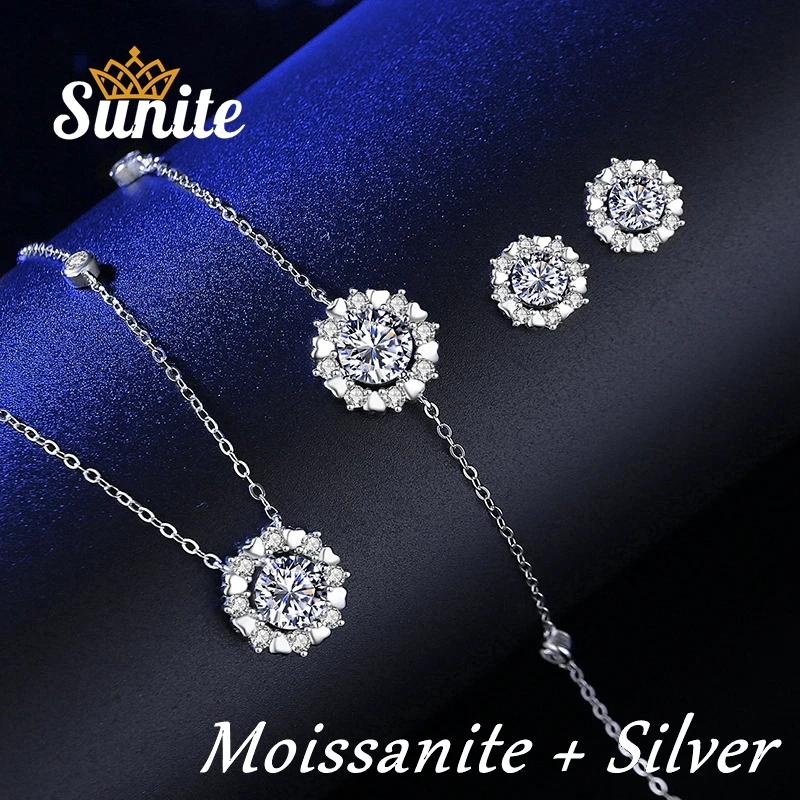 

Sunite 1.0CT Moissanite Diamond SunFlowe Necklace Pendant Stud Earrings Bracelet for Women Girls 925 Sterling Silver Jewelry Set