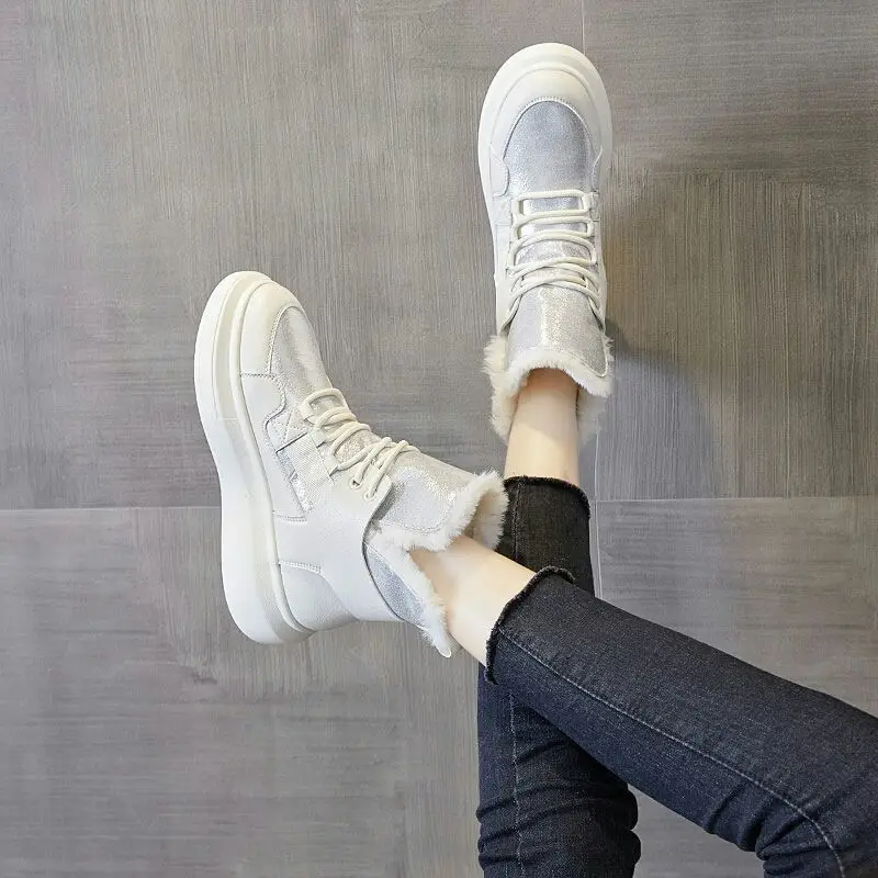 Winter 2023 Ladies Snow Boots Chunky Ankle White Flat Boot Female Shoes Booties Footwear Shoe Low Warm Designer Luxury Elegant