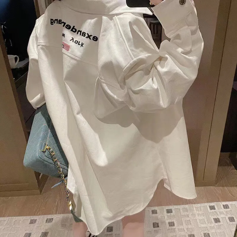 

2024 AW WANG spring and summer new loose washed denim shirt jacket thin embroidered letters women's top tide