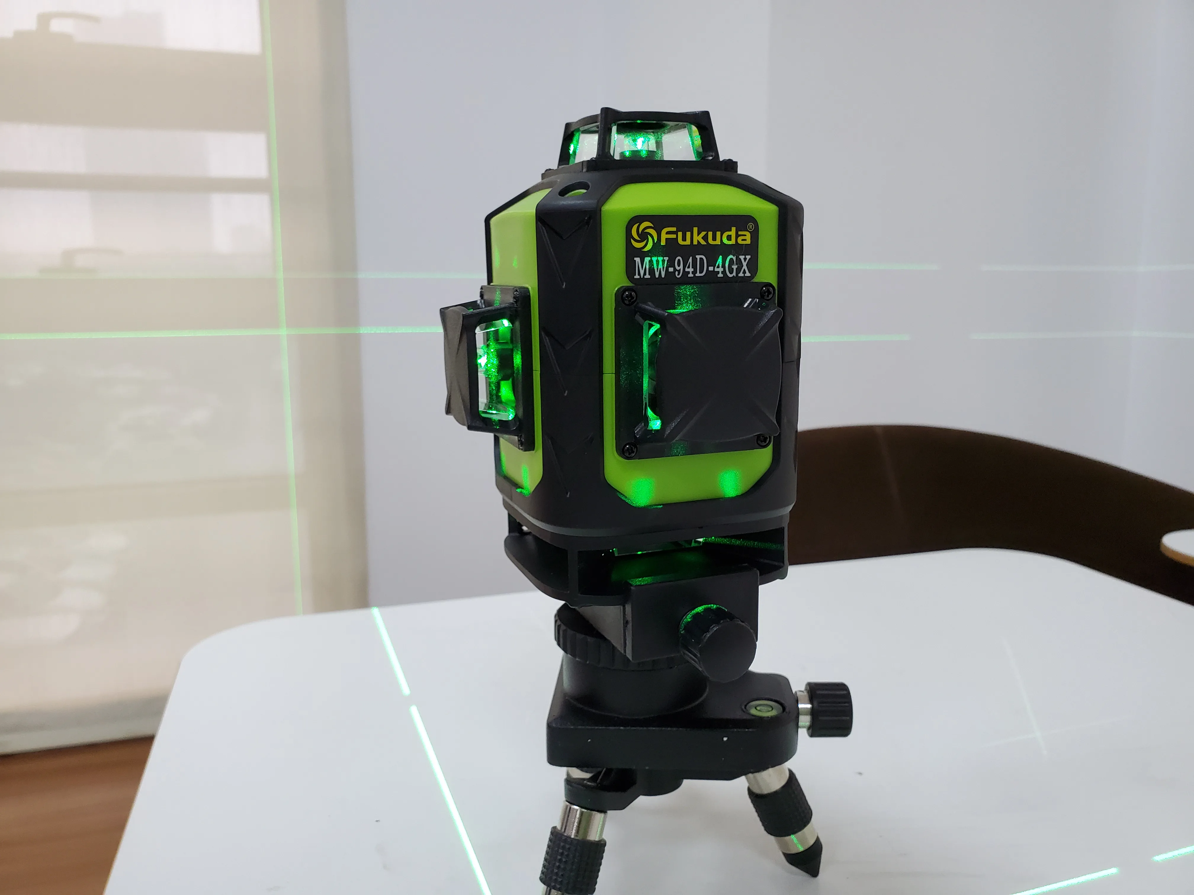 Лазерный уровень фукуда 4д. Лазерный уровень 4d 360 16 линий. Hilda 4d 16 линий. Лазерный уровень zitrek ll12-gl. Лазерный уровень 4d 360 16 линий.