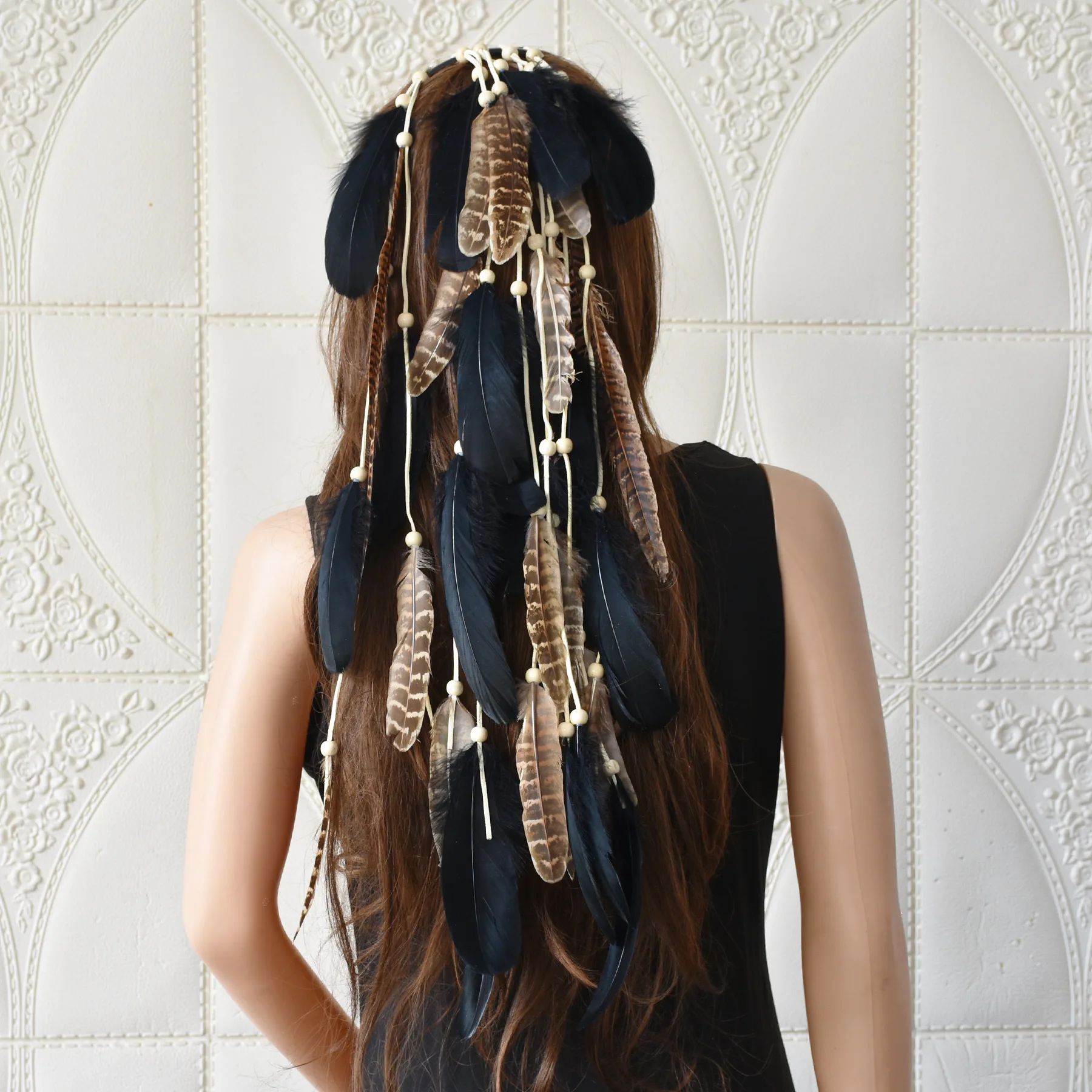 

Indian Ethnic Long Feather Wood Bead Comb Hair Band For Women Bohemian Wild Tribal Hair Rope Bridal Wedding Jewelry Accessories