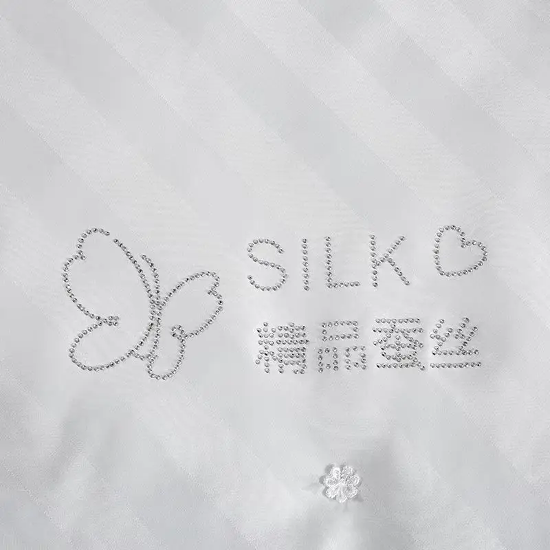 Атласное жаккардовое одеяло