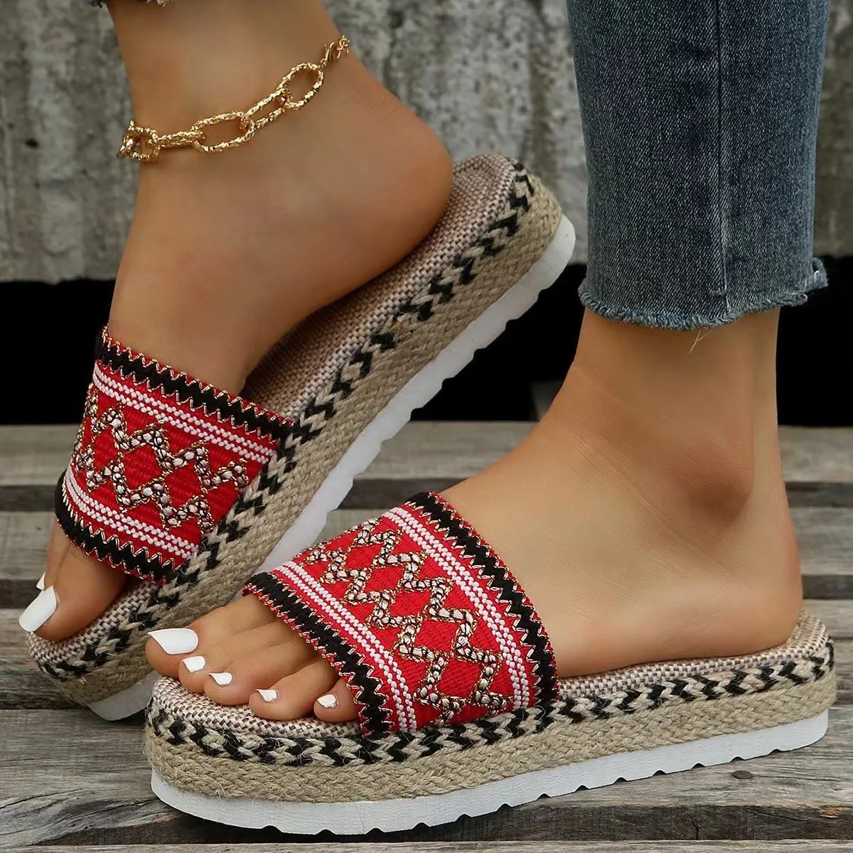

2023 New Europe and The United States Large Size Flat Sandals Women's Preparation Hemp Rope Platform Cake Slippers