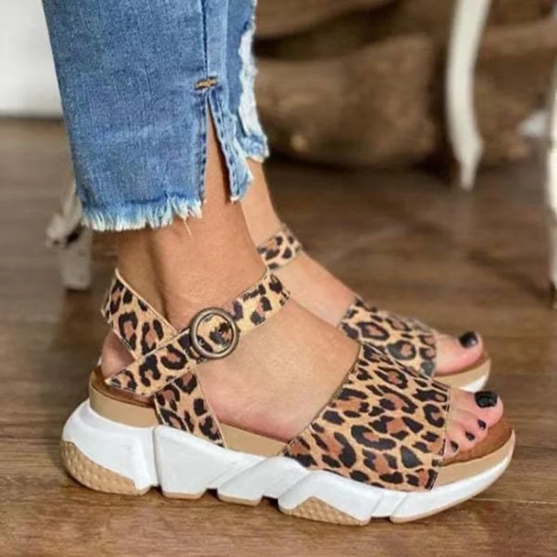 

Sandales à imprimé léopard pour femmes, pantoufles à bout ouvert, de luxe, Sexy, élégantes, de fête, pour hommes, été, 2022