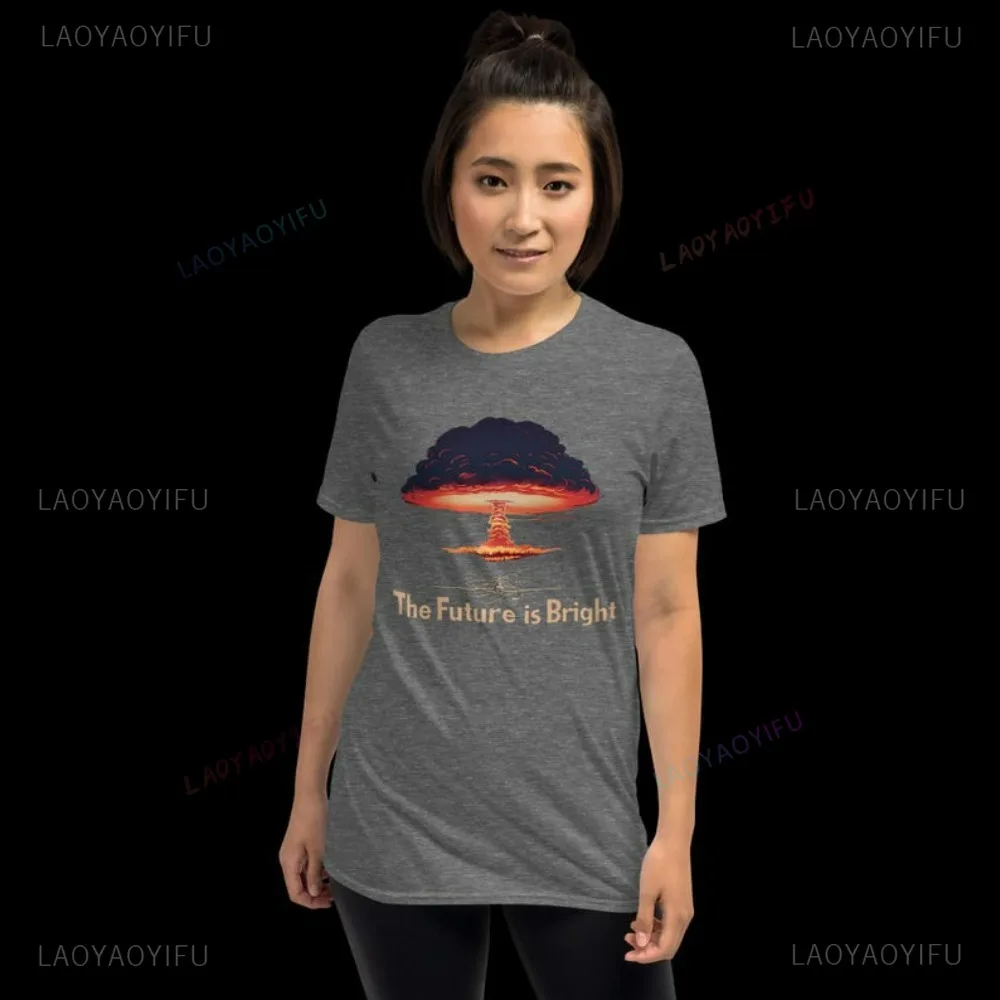 Фото Хлопковые футболки «Будущее ярко» Ядерная бомба Fall Out Explosion World Peace Niche Design Sense A Nuclear-free World Unisex №4