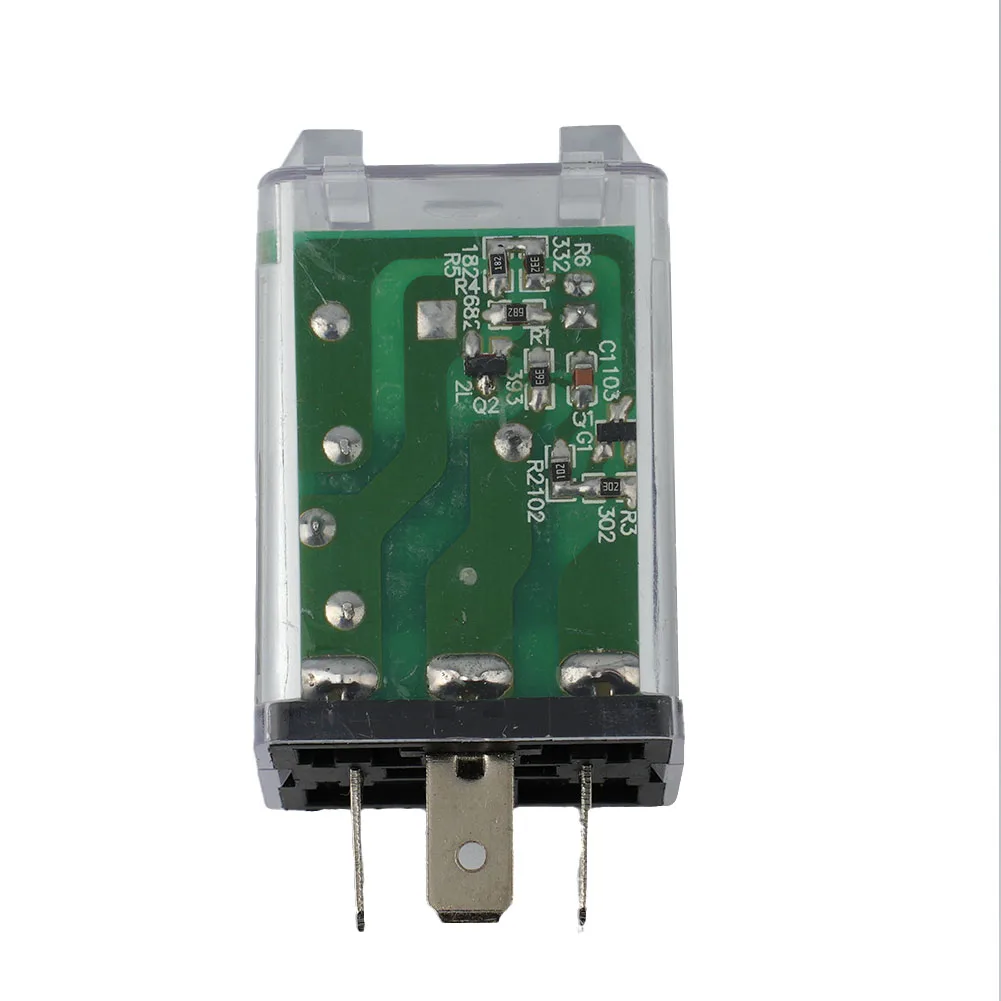 

1x Flasher Relay Plug And Play Dashboar Hole Dia 8mm Plastic Rate Control Turn Signal Warning 135W 3Pin Blinker