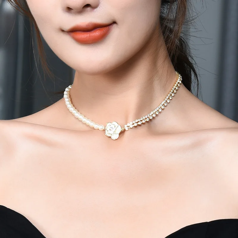 

Fashion Double Rhinestone Pearl Stitching Ladies Necklace Camellia Clavicle Chain Women's Flower Neck Strap Women's Necklace