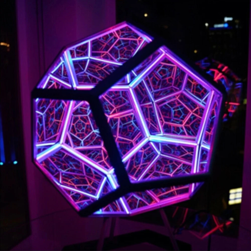2021 LED Dodecahedron Creative Starry Night Lights Color Art Bedroom Decoration Atmosphere Cool Dream Lighting Table Lamp Gift
