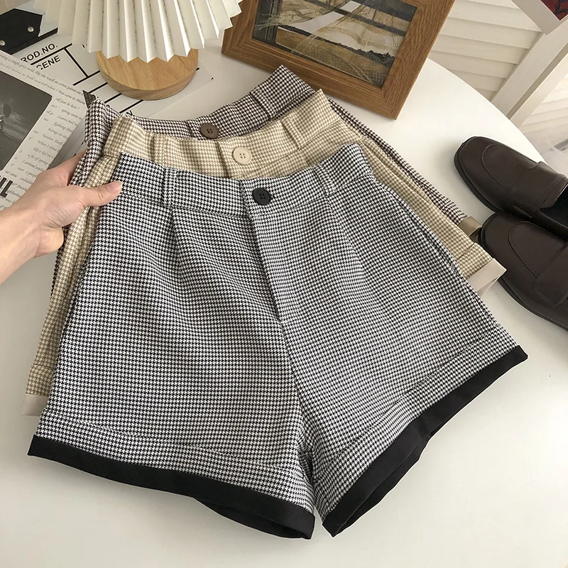 

Curled High Waist A-line Casual Plaid Shorts women's 2022 Spring Korean Version All-Match Outer Wear Wide-Leg Shorts Trendy