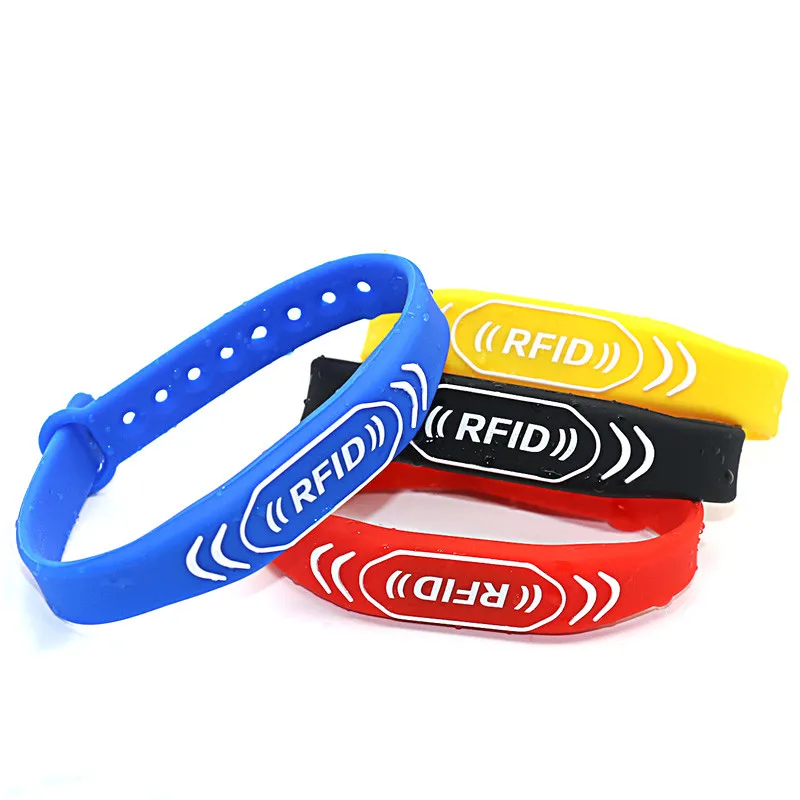 1Pcs 125Khz T5577 Rewritable RFID Bracelet Silicone Wristband Watch Copy Clone Writable Key Badge Access Control Token Card - купить по