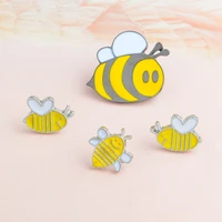 creativity christmas animals lapel pins little bees enamel pin new year gift friends womens brooch badges jewelry fashion