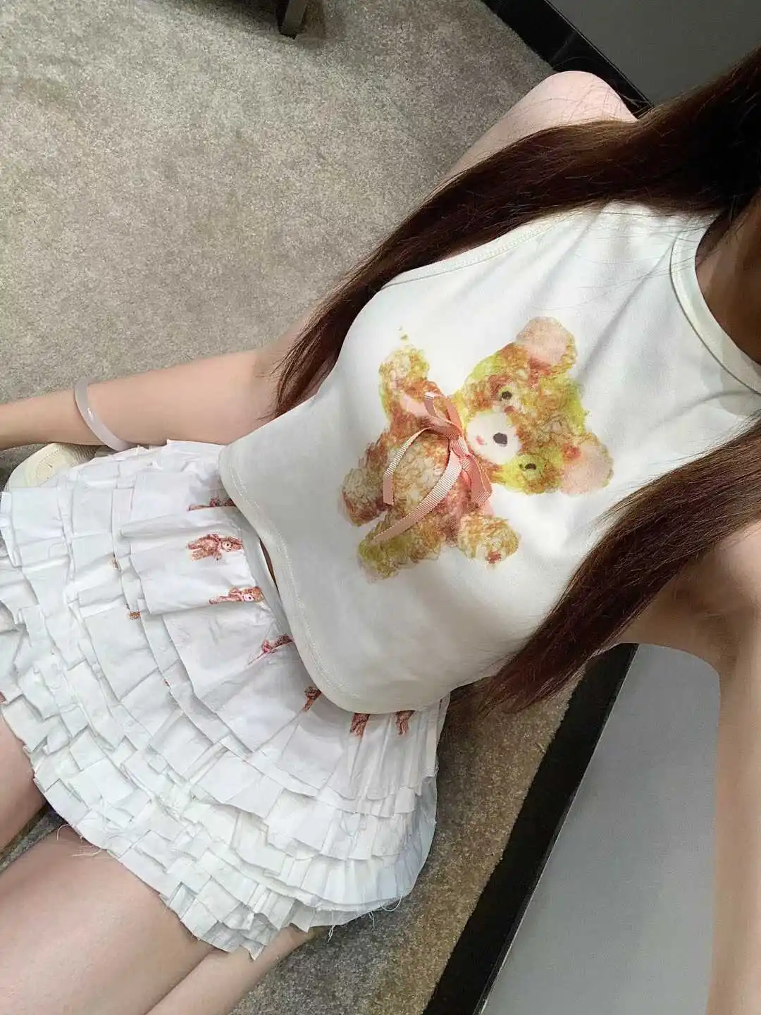 2024 Spring and Summer New Set Women Bear Sleeveless Vest Top + High Waist Wooden Ear Short dress Cake Skirt |