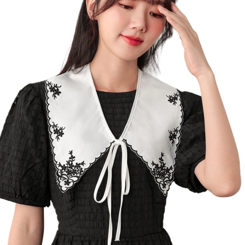 

L5YA Elegant Women Lolita False Collar Shawl Cute Little Floral Embroidery Half Shirt