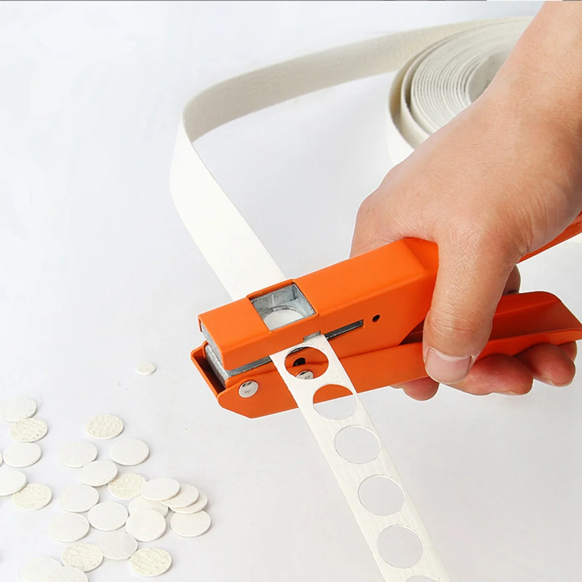 Кромкооблицовочные штамповочные плоскогубцы Пробивной инструмент 15 мм зенкер