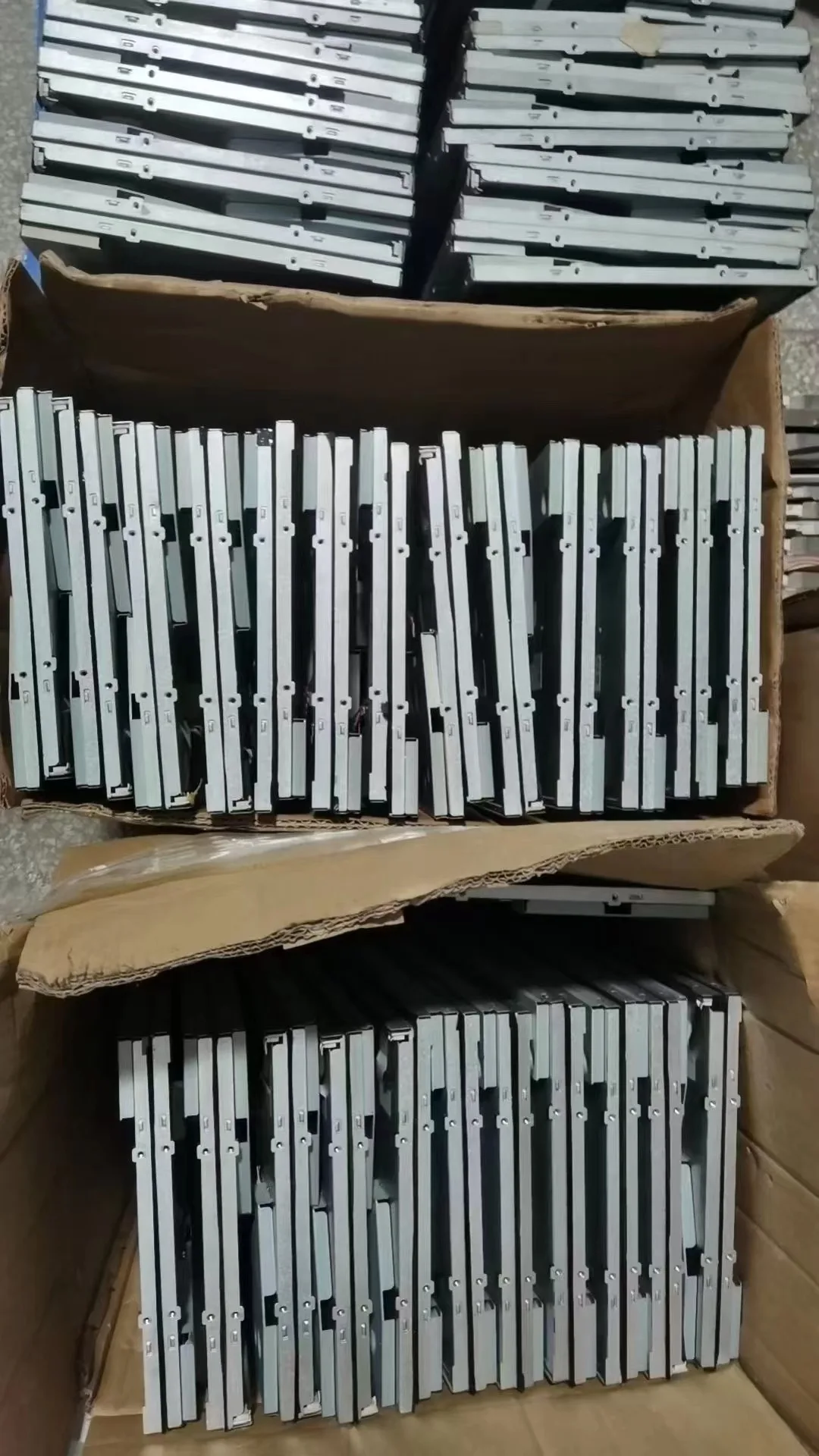 

Оригинальный промышленный ЖК-экран G156XW01 V.1