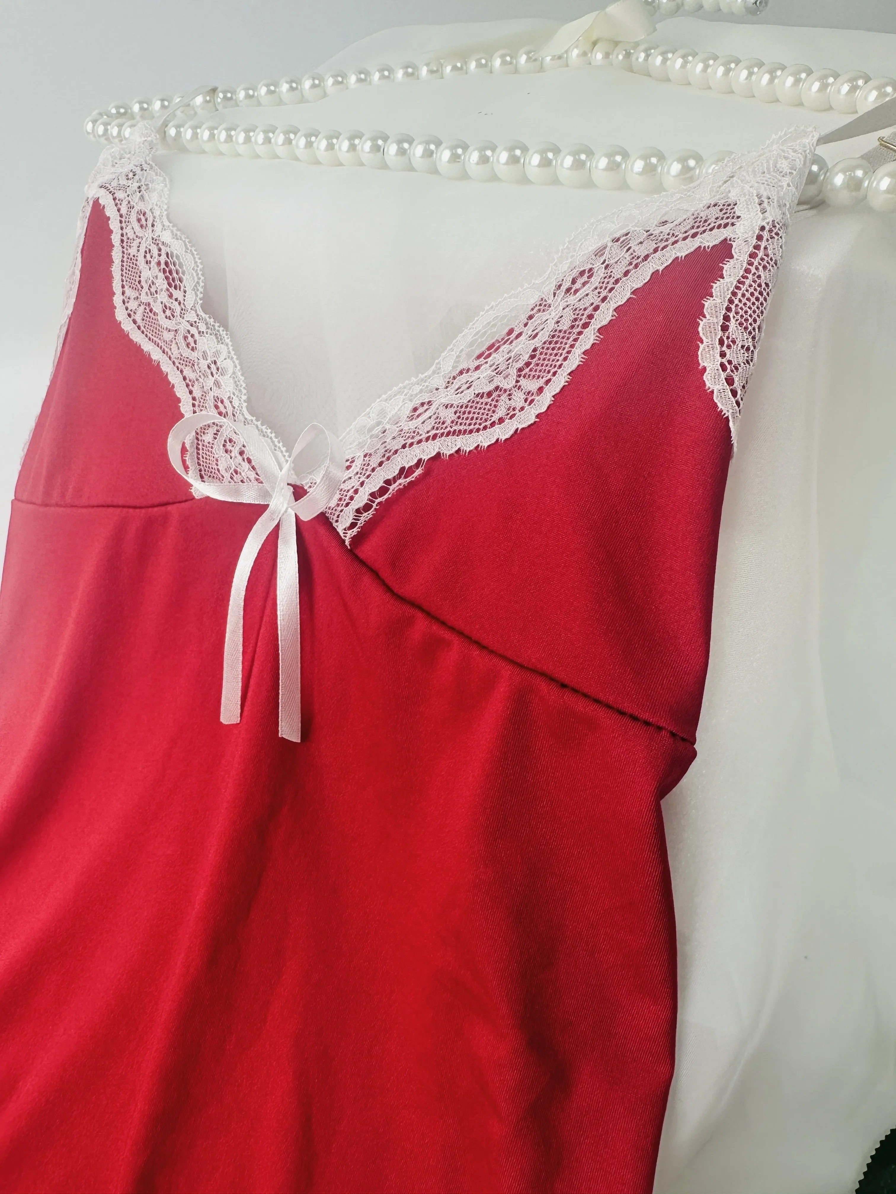 Местный склад кружевная ночная рубашка с глубоким V-образным вырезом женские